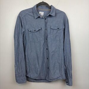 WeSC Shirt Mens Medium Chambray Button Down Long Sleeve Double Pocket Blue